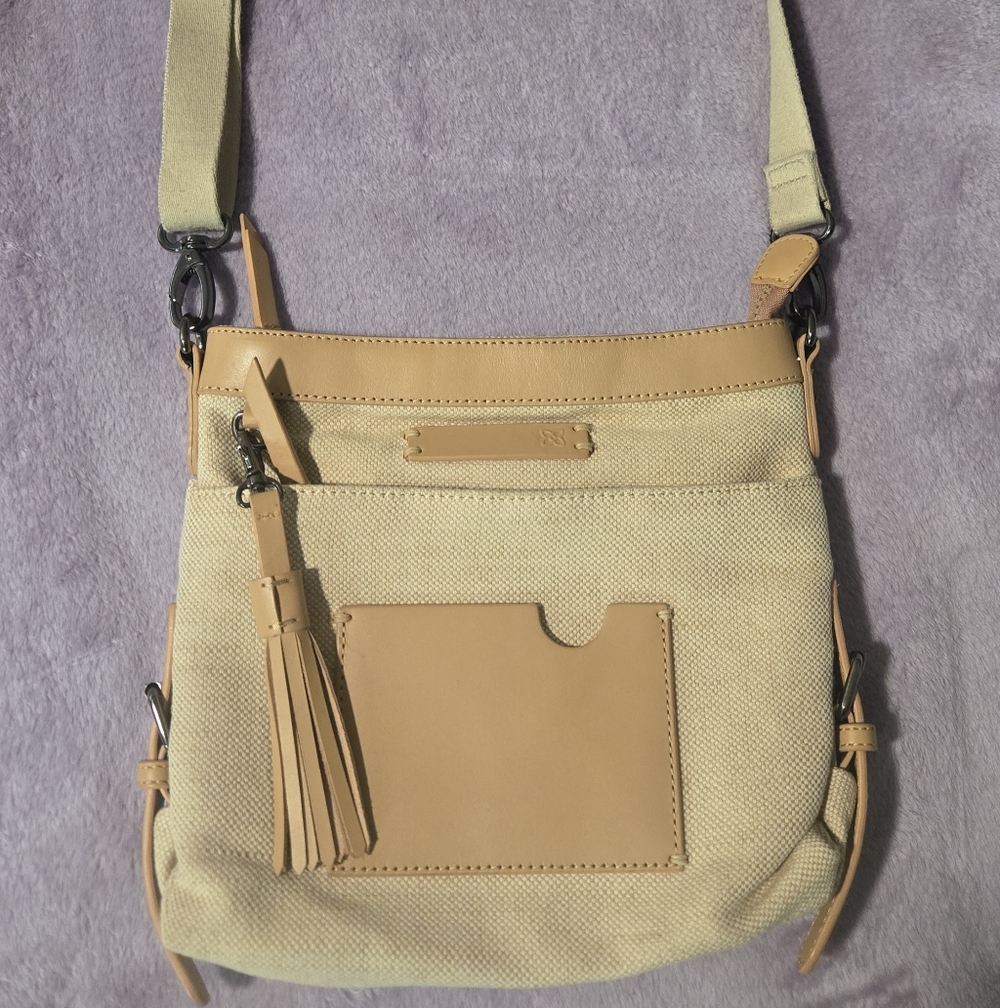 Sherpani Cream and Tan Crossbody Bag